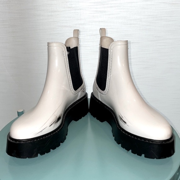 ASOS White Platform Plastic Chelsea Boots Size 8 - Picture 6 of 7